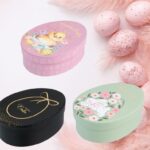 Veľká noc patrí farbám, symbolom a radosti z maličkostí. Stačí pár premyslených doplnkov a domov sa prirodzene naladí na jarnú aj sviatočnú atmosféru.