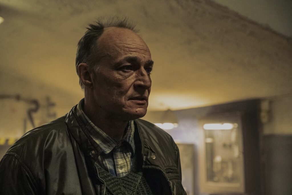 Tvorcovia celovečerného životopisného filmu ŠAMPIÓN predstavujú oficiálny trailer k výnimočnému filmovému projektu. Spája hviezdne herecké obsadenie, vrcholový šport a vizuálne spracovanie svetovej úrovne.