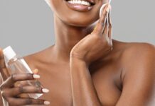 Používala som micelárnu vodu roky. Fungovala. Neštípala. Pleť bola v pohode. A zrazu? Pleť ma ťahá, reaguje citlivejšie, niekedy aj štípe.