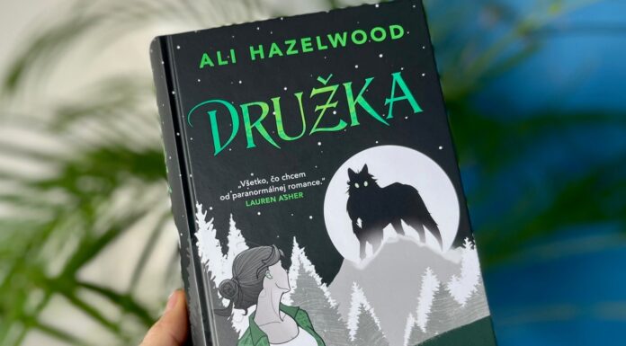 Ak milujete silné hrdinky, alfa samcov, nepriateľov za chrbtom a chémiu, ktorá iskri z každej strany, kniha Družka bude vaša ďalšia závislosť.