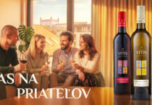 Stretnutia s priateľmi nemajú veľa pravidiel – vychádzajú však z jednoduchej pravdy – čas plynie inak, keď ste s tými správnymi ľuďmi. Netreba sa pretvarovať, netreba nikoho ohurovať – presne taká je aj kolekcia Vitis Galéria.