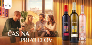 Stretnutia s priateľmi nemajú veľa pravidiel – vychádzajú však z jednoduchej pravdy – čas plynie inak, keď ste s tými správnymi ľuďmi. Netreba sa pretvarovať, netreba nikoho ohurovať – presne taká je aj kolekcia Vitis Galéria.