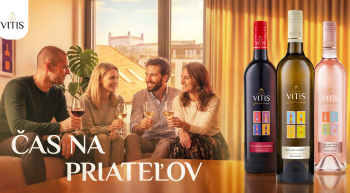 Stretnutia s priateľmi nemajú veľa pravidiel – vychádzajú však z jednoduchej pravdy – čas plynie inak, keď ste s tými správnymi ľuďmi. Netreba sa pretvarovať, netreba nikoho ohurovať – presne taká je aj kolekcia Vitis Galéria.