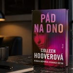 Colleen Hoover v románe Pád na dno skúma cenu slávy, silu internetového lynču aj nebezpečnú príťažlivosť človeka, ktorý môže byť inšpiráciou aj hrozbou zároveň.
