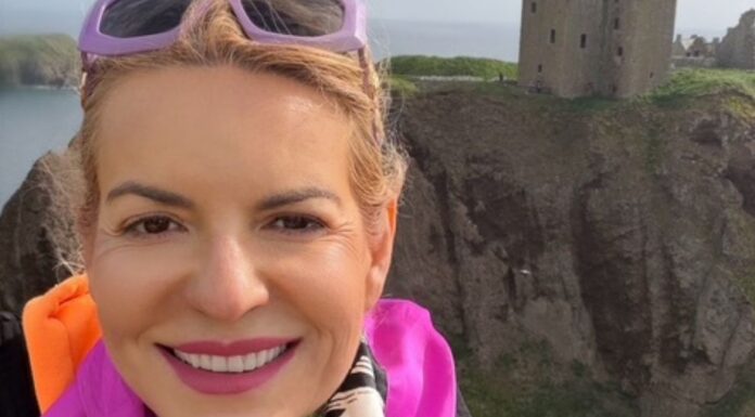 Po smrti starého otca som odišla z Bratislavy na vidiek. Nemala som veľký plán ani predstavu, ako bude môj nový život vyzerať. Potrebovala som len odísť. Až oveľa neskôr som pochopila, že som v skutočnosti neutekala od jedného miesta. Utekala som od života, ktorý už nebol môj.
