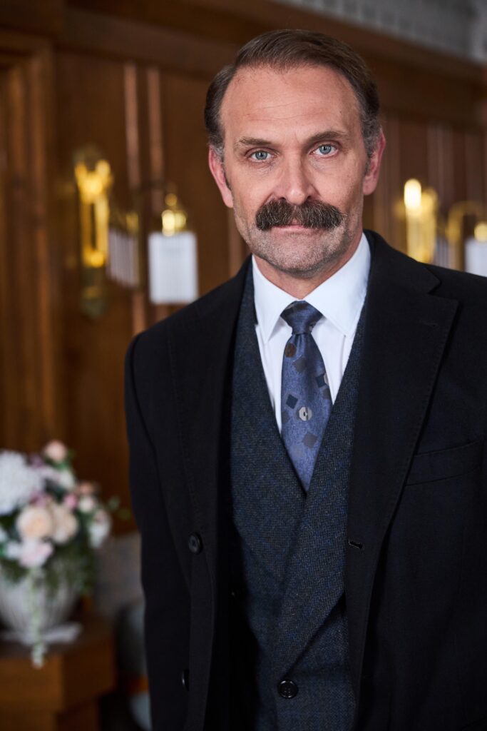 Ak si chcete 15. sériu seriálu Dunaj, k vašim službám vychutnať bez toho, aby ste vedeli, čo môže nasledovať, ďalej radšej nečítajte.