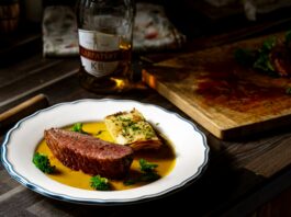 Dnes pre vás vytvoril novú špecialitu s Karpatským KB foodbloger Juraj @meat.ing. Velouté pochádza z francúzskeho výrazu velours, čo znamená zamat. 